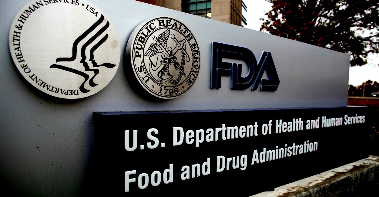 Former FDA Head Says Now Is the Time to Loosen COVID Restrictions